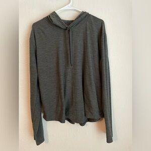 Old Navy Active Breathe On Charcoal Light Weight Hoodie size L